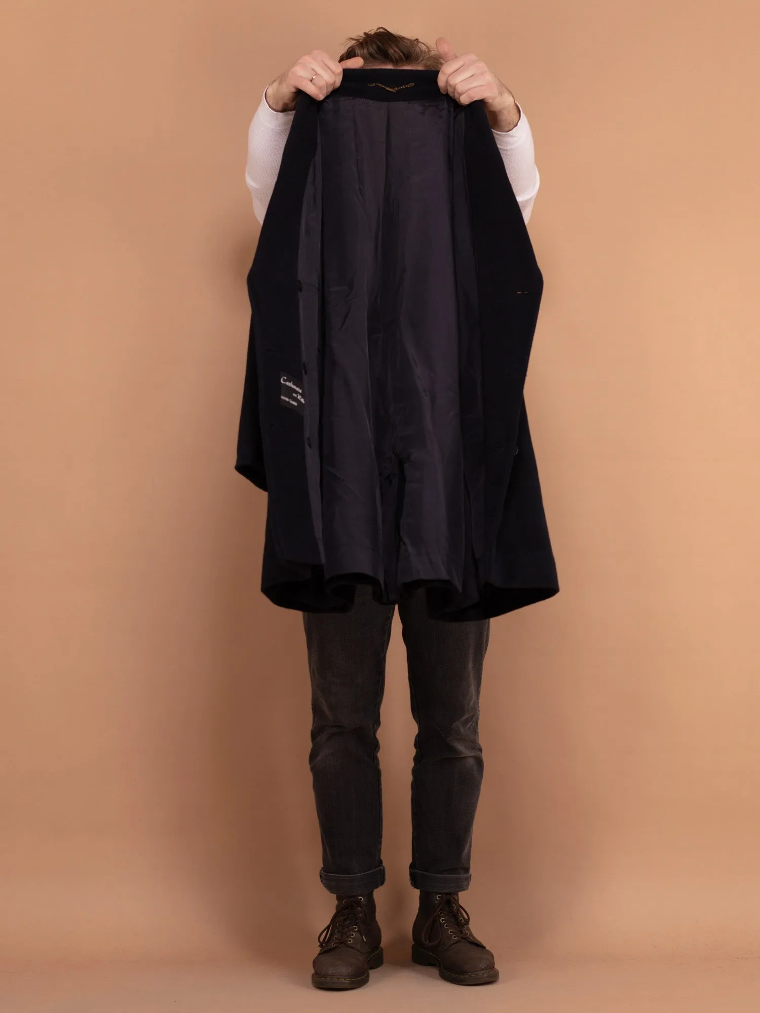 Vintage 80's Men Cashmere Wool Blend Coat in Navy Blue